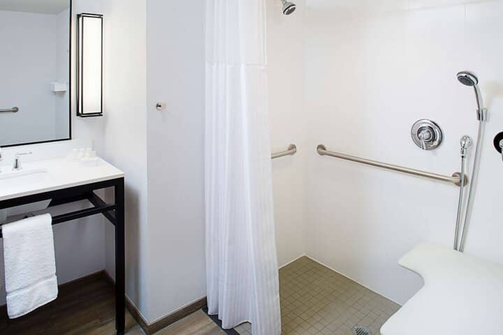 Bathroom shower